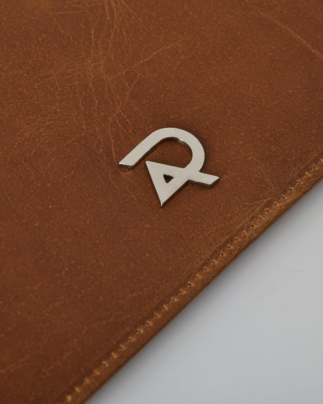 New Arrivals – Full-Grain Leather Accessories | Davvero