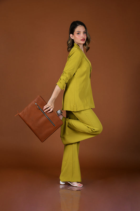 moving with leather portfolio UK