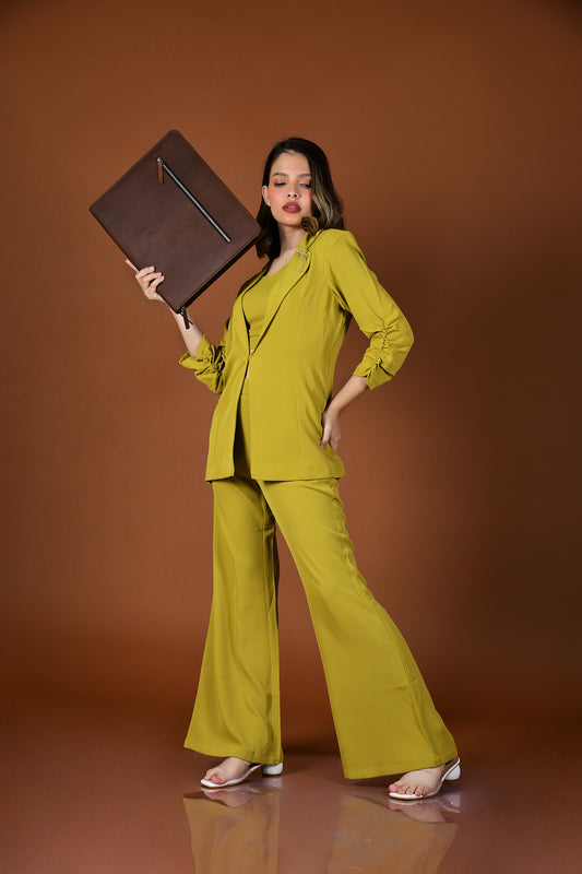 girl with A4 leather portfolio