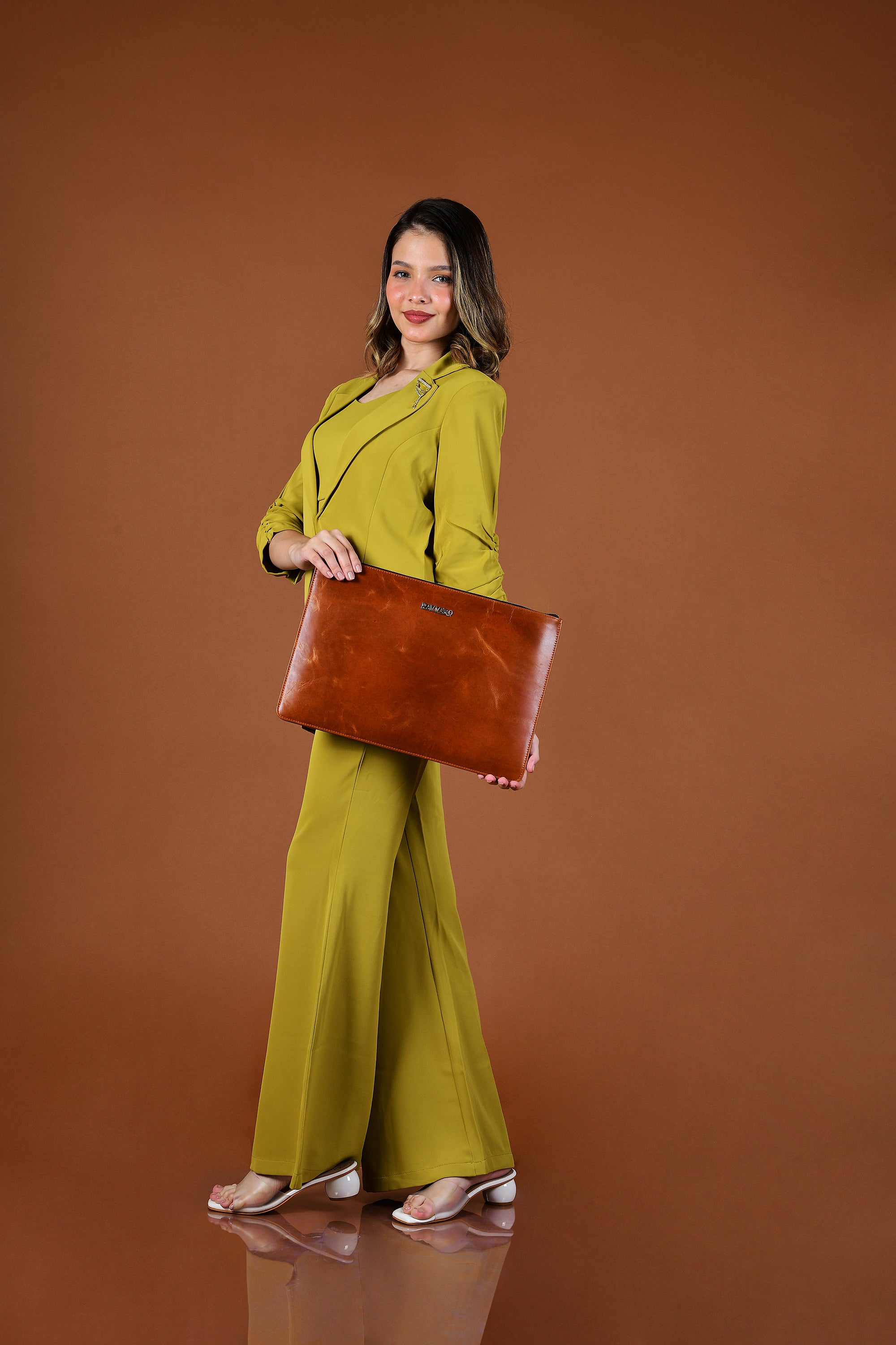 leather sleeve laptop UK